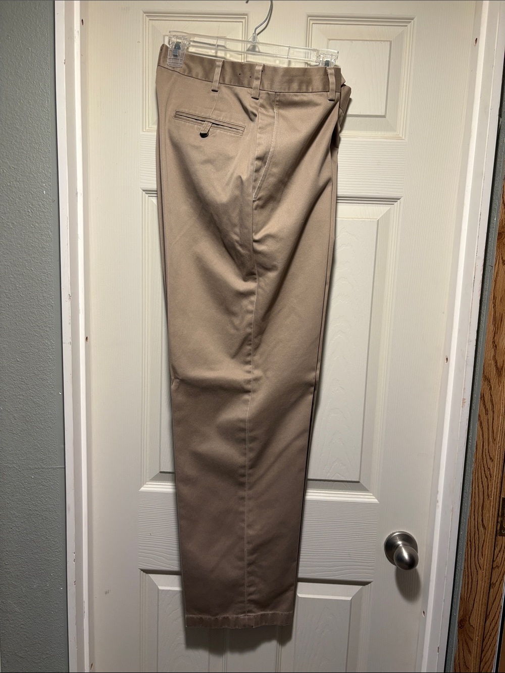 Jos. A. Bank Men's Tan Chino Pants